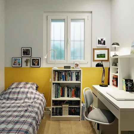 4-bedroom In Latin Quarter Apartment Paris